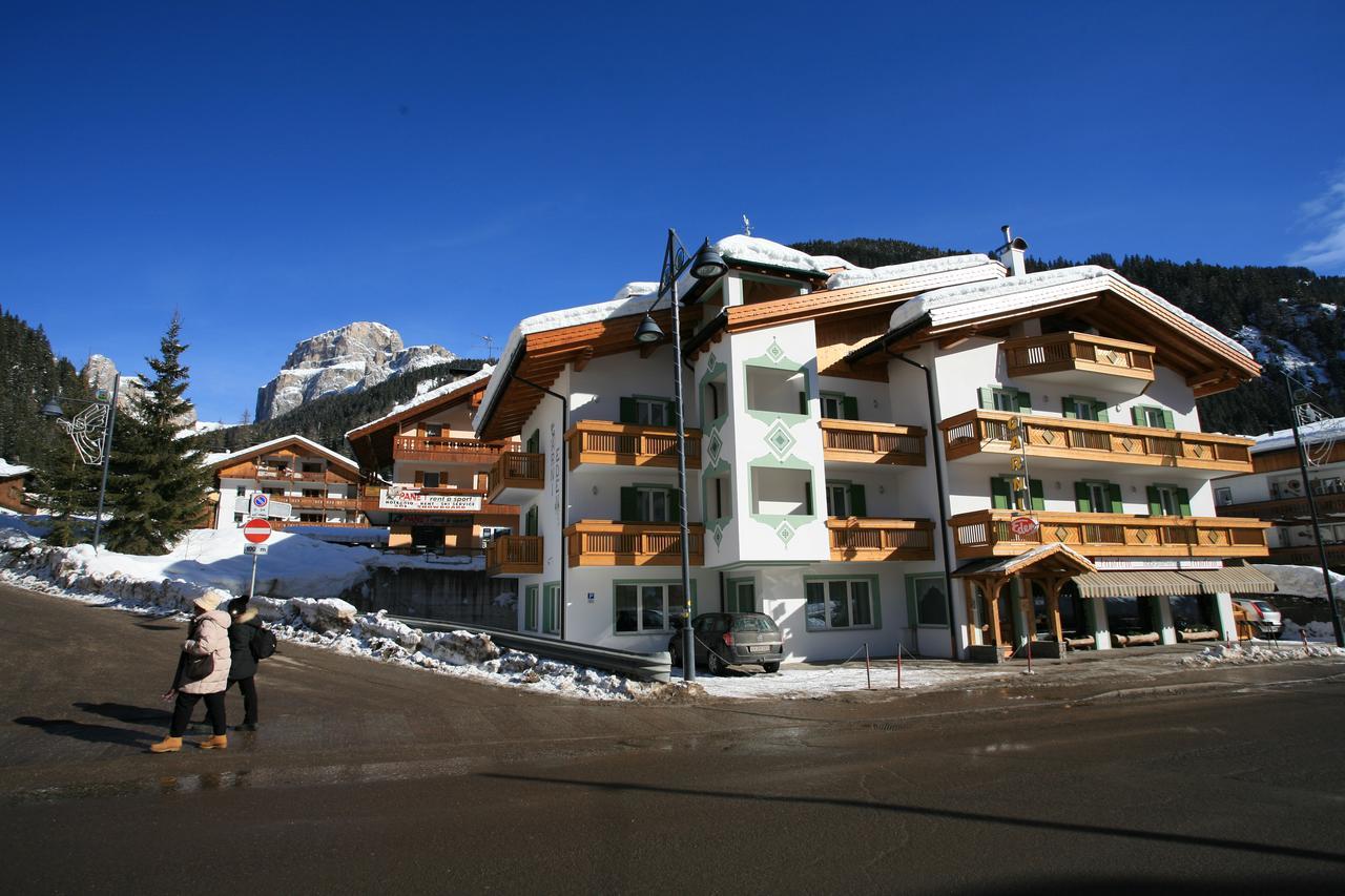Hotel Garni Eden Canazei Exterior foto