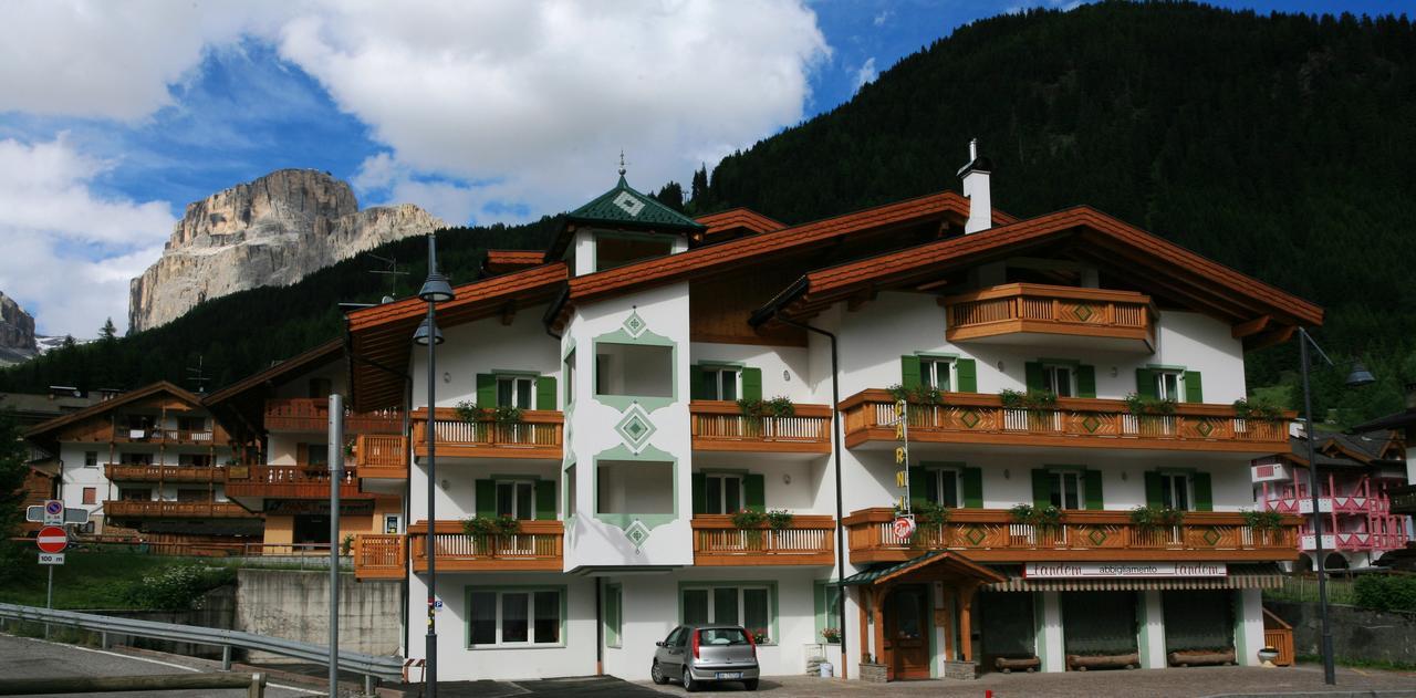 Hotel Garni Eden Canazei Exterior foto